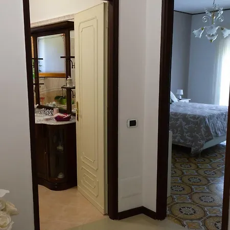 Flower'S Home Sorrento Exterior photo